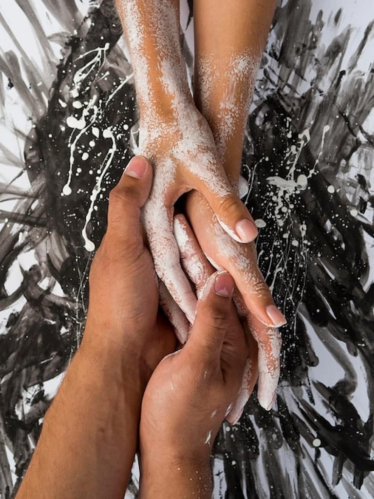 Imagen de portada para la entrada de abril, La suciedad en las manos.